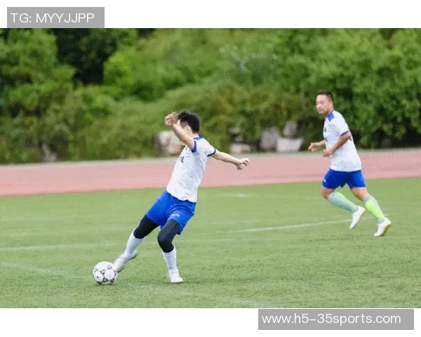 精准足球推荐公众号助你轻松掌握赛事动态赢取丰厚奖金